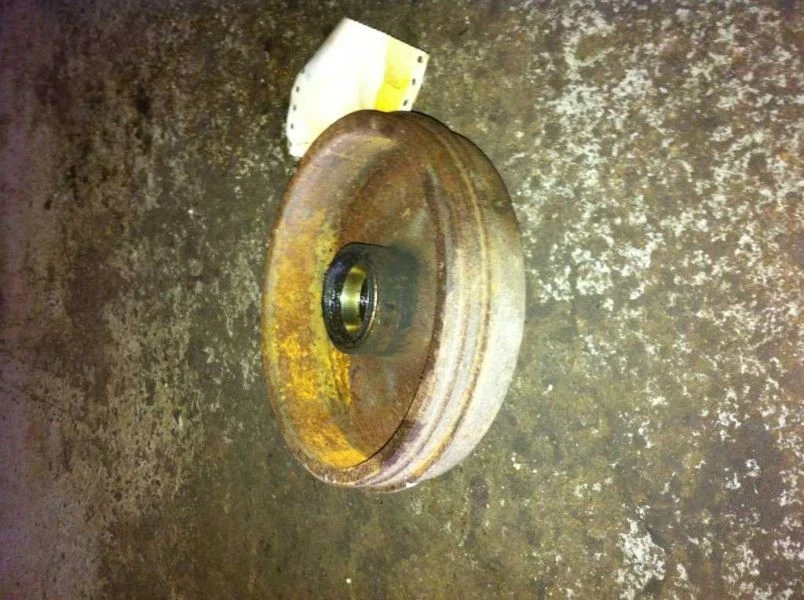 Задние тормоза автомобиля 76-83 Renault R-5/LE - Изображение 2 из 4