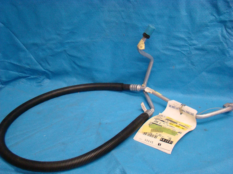 GM 15971822 Chevy 1994 Tahoe C1500 C2500 C3500 12472327 Oil Cooler Hose NOS - Image 2 of 4