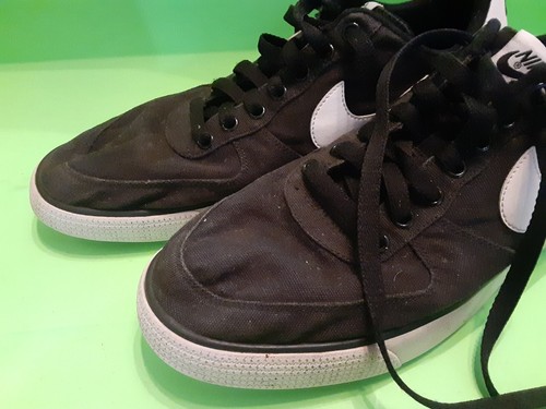 Tenis Nike Air Force 1 AF1 para hombre 11 negras blancas 630939-003 parte superior baja con cordones - Imagen 2 de 13
