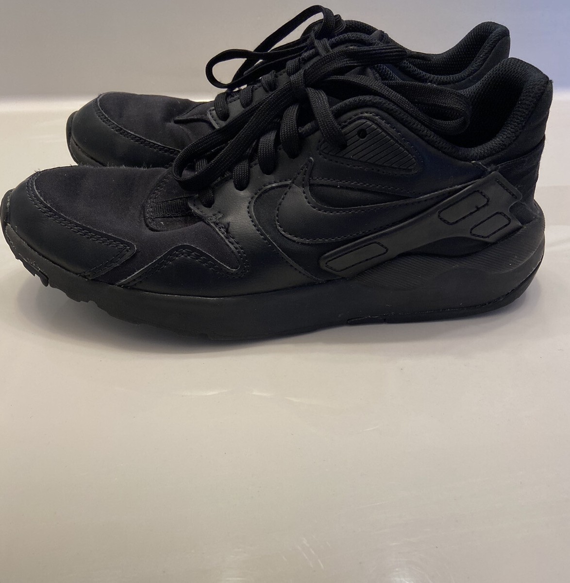 Nike LD Victory Men’s Size 9.5 Black Running Shoes Sneakers AT4249-003 Amazon.com | Nike Men main image 3
