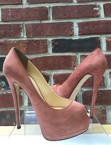 mauve closed toe heels