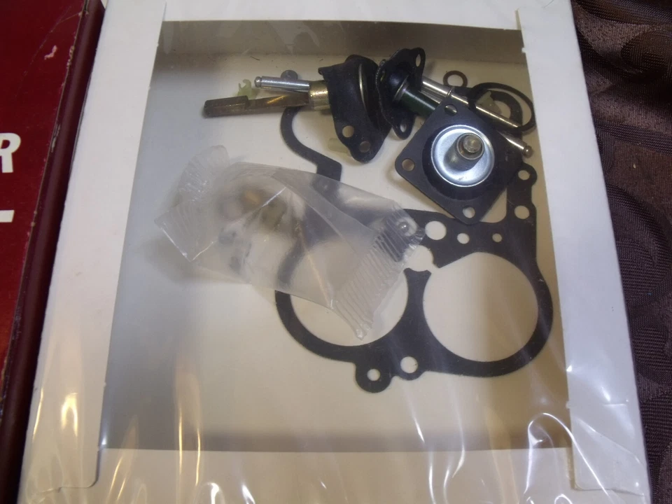 Новый из старых запасов комплект для восстановления карбюратора Sorensen ~ 1978-1985 Plymouth ~ Holley 2-BBL 5220C - Изображение 2 из 4