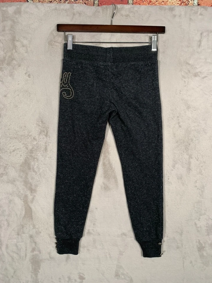 Pantalones deportivos Juicy Couture para niñas talla 8 grises con tachuelas Foto 3 de 4