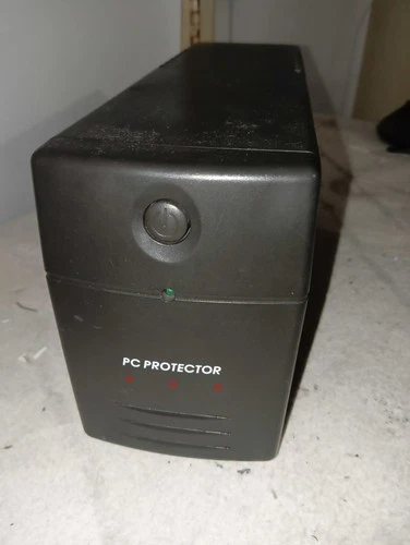 Gruppo Di Continuità UPS PC PROTECTOR 600 600VA