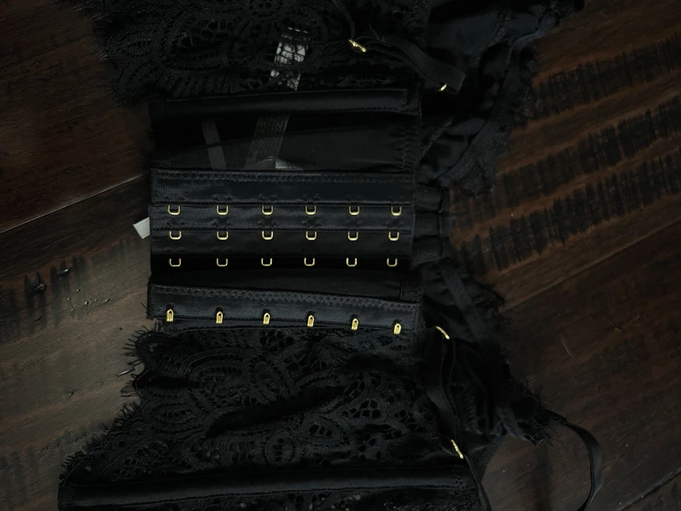 Sujetador bustier de encaje negro Anthropologie Xs  Foto 4 de 4