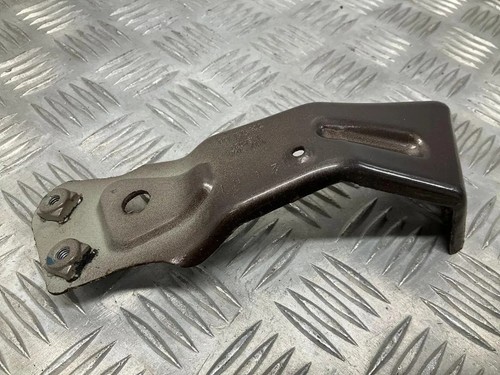 VW JETTA MK6 162, 163 Kotflügelhalter vorne rechts 5C6821138 1.60 34726352