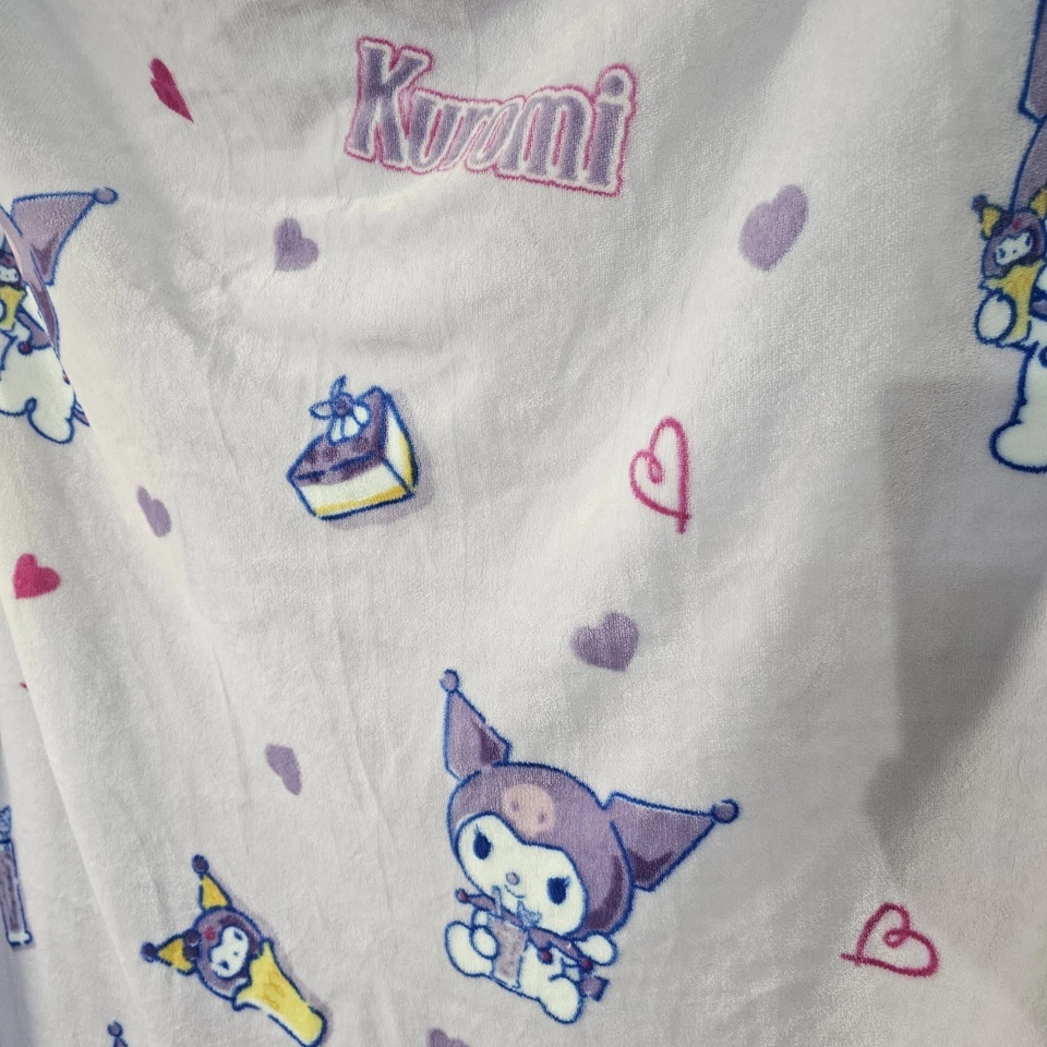 Manta nórdica Sanrio Hello Kitty Kuromi tamaño doble forrada Sherpa nueva sin etiquetas Foto 2 de 4