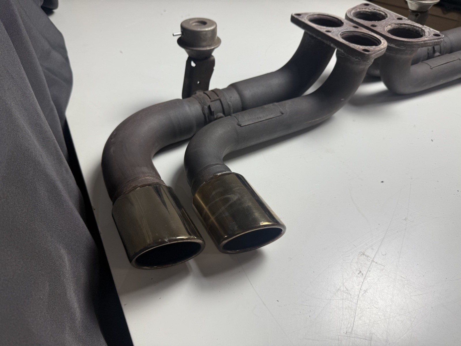 Ferrari 360 Modena OEM Exhaust Pipes Left Right 2057260101 2057260201