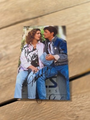 MICHAEL J.FOX & CLAUDIA WELLS/ BACK TO FUTURE -Repro-Autogramm -ca. 10x16 (1063)
