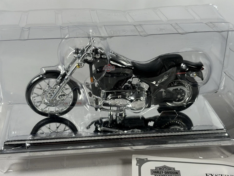 Harley Davidson 1999 FLSTF Fat Boy 1:18 Die Cast motocicleta Maisto de colección nuevo en stock Foto 4 de 4