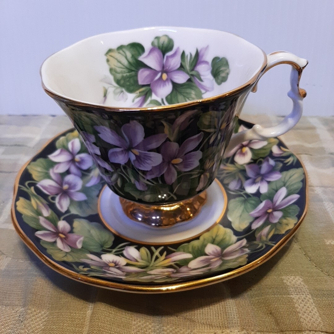 VTG Royal Albert Fine Bone China Cup & Saucer Provincial Flowers