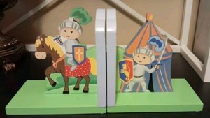 FANTASY FIELDS Knights Castle Bookends Kids Room Nursery Decor Wood Set