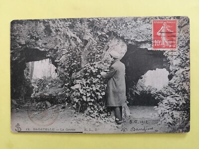 CPA 75 PARIS PARC Domaine de BAGATELLE COMTE d'ARTOIS La GROTTE Zeitungsschnitt