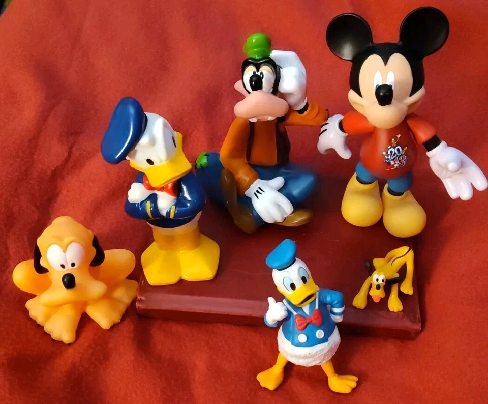 Lote De 6 Figuras De Goma PVC Disney De Colección - Mickey, Pato Donald, Goofy y Plutón Foto 2 de 4