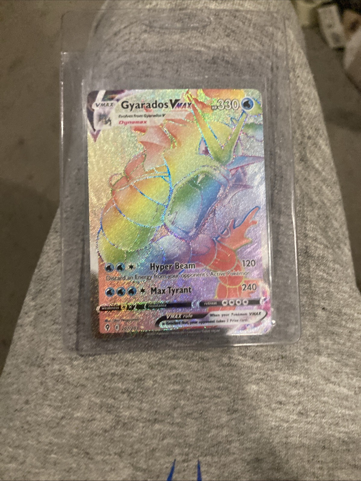 Pokémon TCG Gyarados VMAX 207/203 NM Rainbow Secret Sword&Shield Evolving Skies