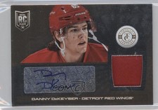 2013 Totally Certified Rookie Platinum Gold 9/10 Danny DeKeyser Patch Auto s2d