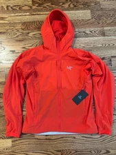 NWT Arc’teryx PRO LEAF Practitioner AR Hoody Men’s Medium Dynasty Red –Brand New