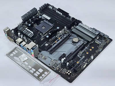 ASRock B450 Pro4 AMD B450 ATX DDR4 AM4 Ryzen Motherboard