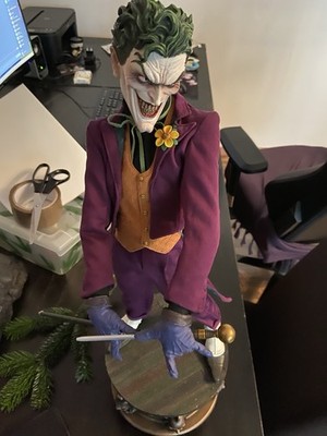 Sideshow The Joker Premium Format Statue Comic Version - Exclusive - 1/4