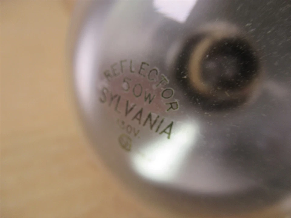 Case of 60 Sylvania Floodlights Indoor Medium Base 50w R20  - Image 3 of 4