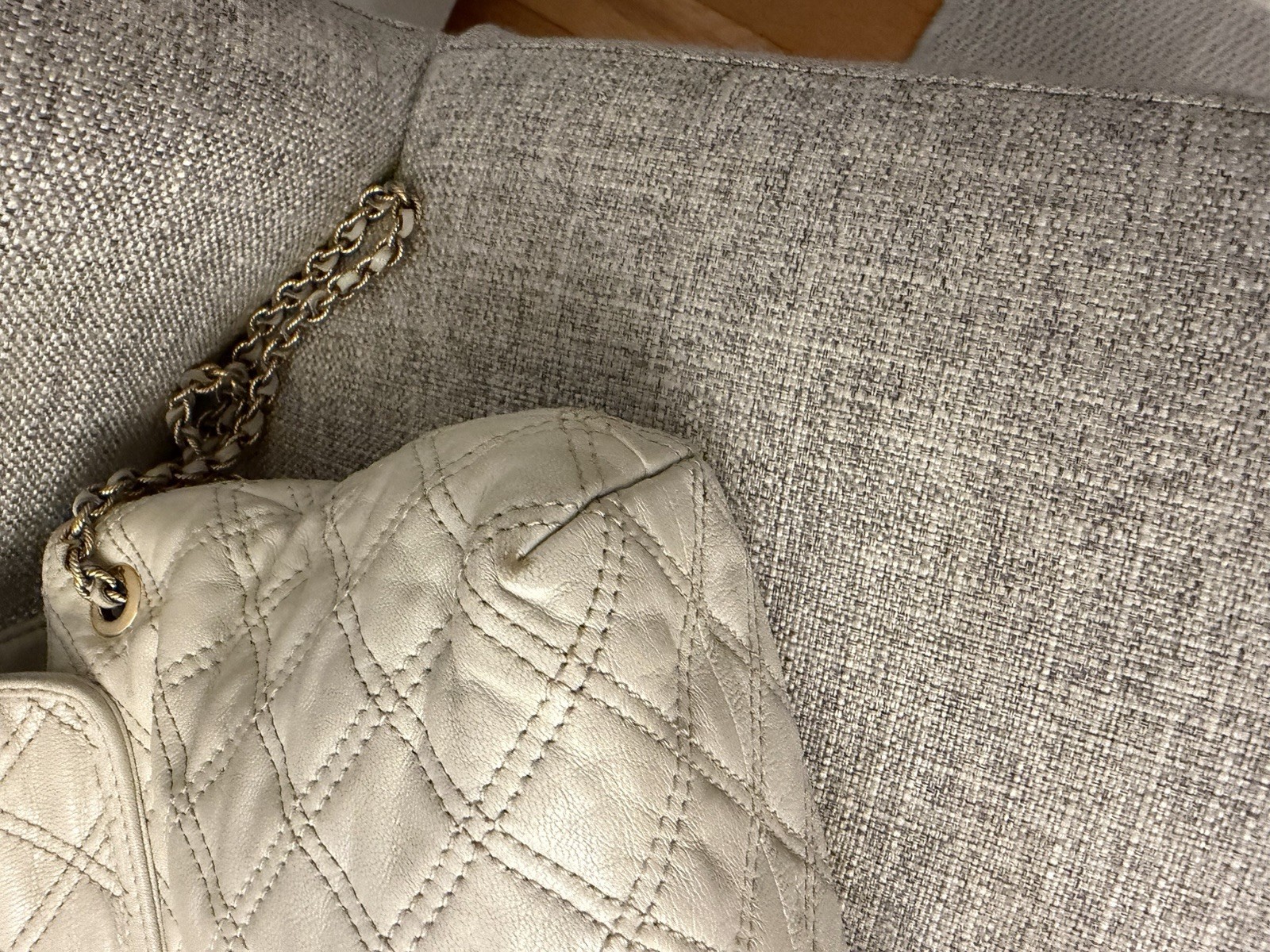 Marc Jacobs Baroque Quilted Flap Bag Gray image 5