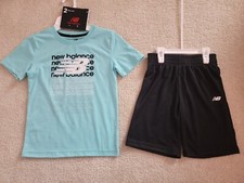 New Balance Boys 2 Piece Set, Size 4 Black/ Sky Blue