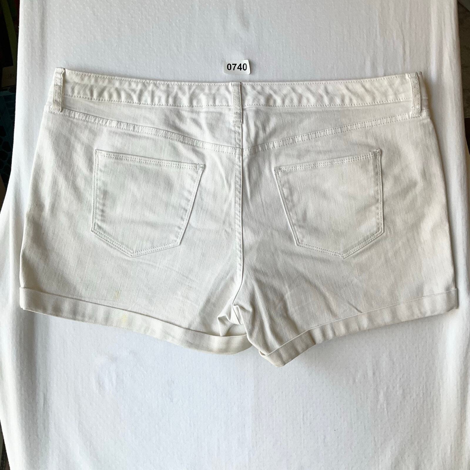 Universal Thread Women’s Basic Denim Short Shorts… - image 11