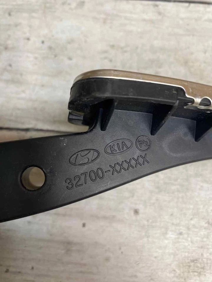 Kia Forte pedal accelerator 2020 accelerator pedal assembly OEM 32700F2110 - Image 4 of 4