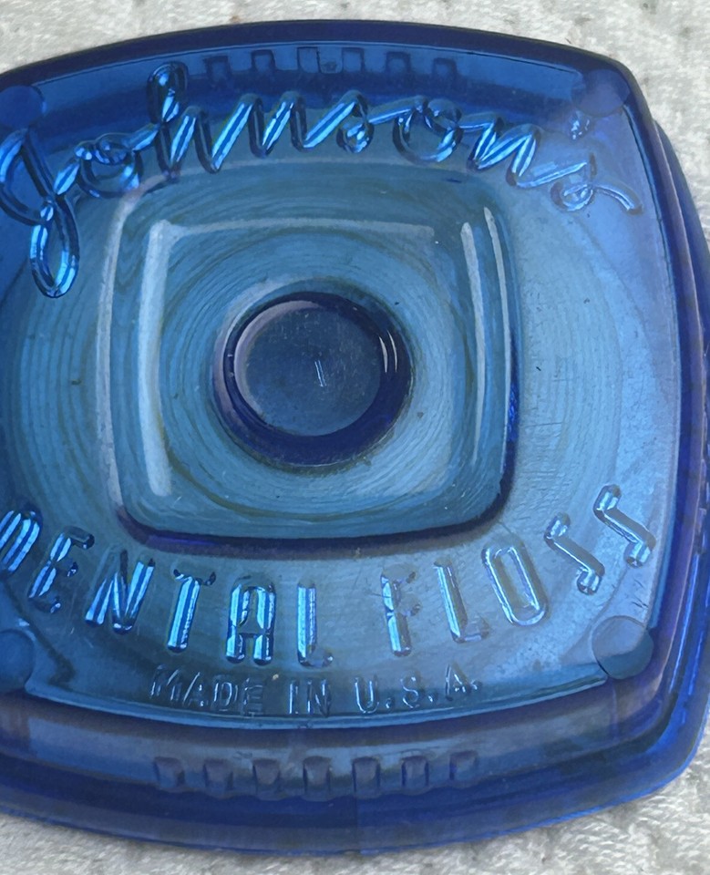 Vintage Johnson & Johnson Dental Floss Dispenser Pocket Tin NICE