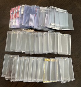 25 standard size magnetic one touch holder case USED + 75 semi rigid sleeves 100