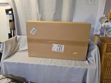 Samsung Odyssey G 5 curved monitor 32' glare free screen