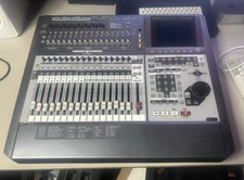 Roland VS-2480 Multitrack recorder Digital Studio Workstation 