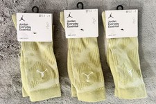 Nike men's 54 JORDAN FLIGHT Essential Crew Socks 3 PAIR Khaki Camo size L 8-12