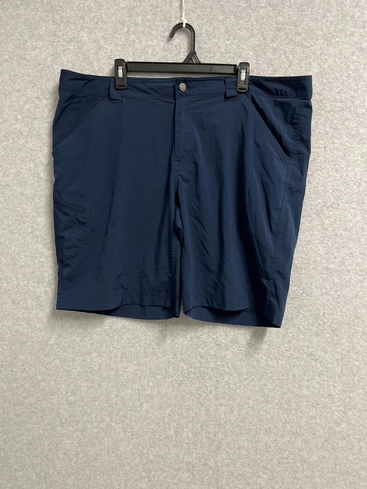 Columbia Sportswear Omni Shade Fishing Shorts Mens 42 Navy Blue Mesh Lined
Opens in a new window or