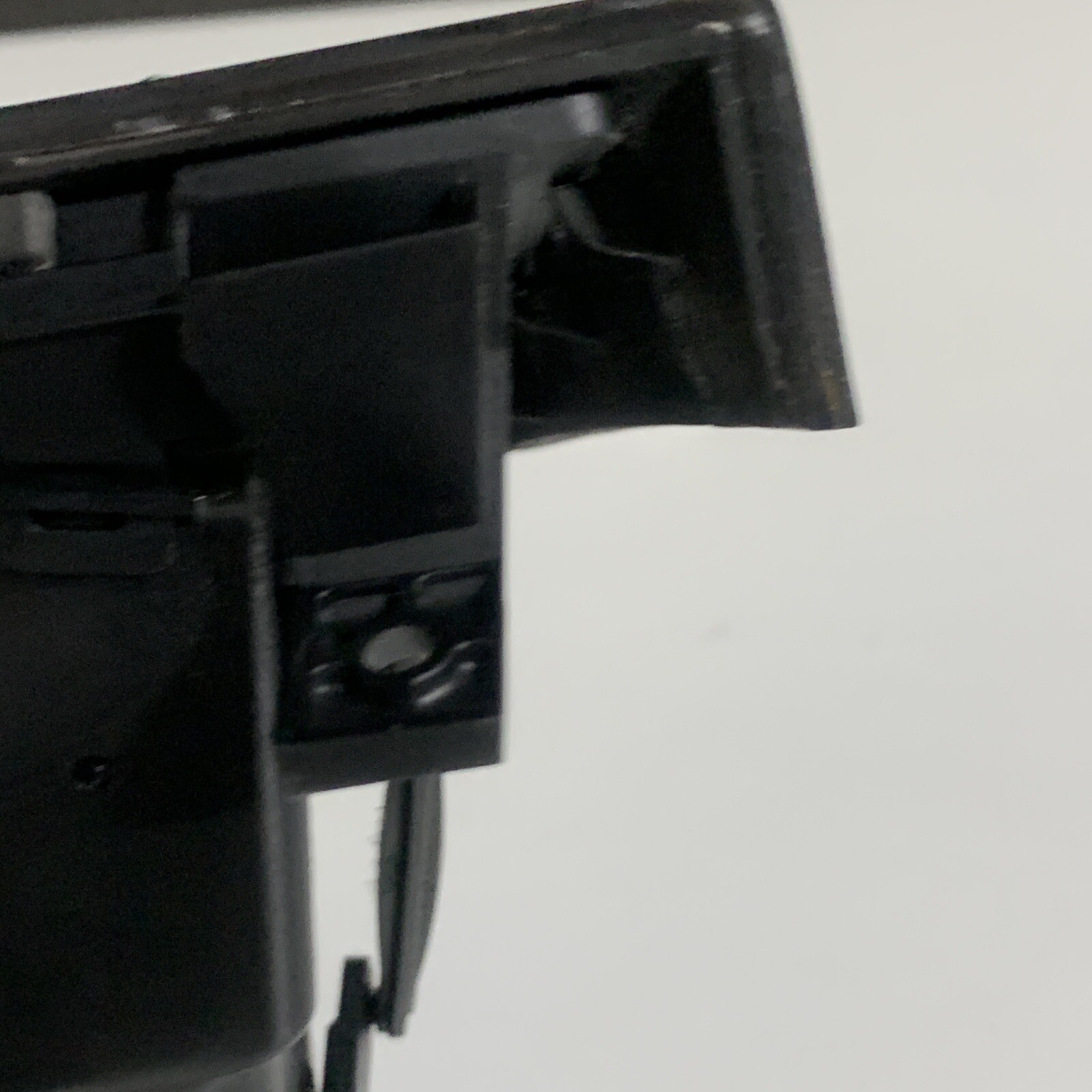 04-10 BMW 550i E60 E61 Front Left Driver Side Dashboard A/C AC Air Vent Wood OEM