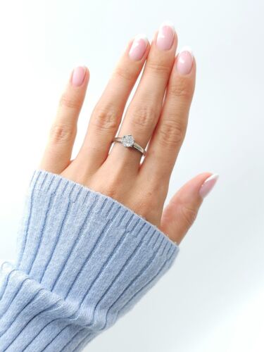 Solid 18ct White Gold 0.25ct Natural Diamond Cluster Ladies Woman Ring Size L - Picture 3 of 10