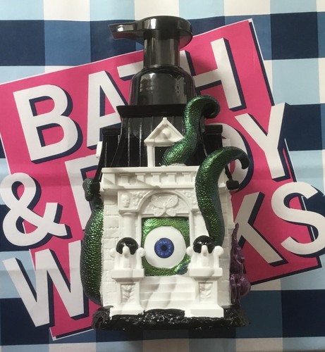 Bath & Body Works Haunted House Foaming Soap Dispenser Halloween 2024. ππ§π»π - Picture 5 of 5