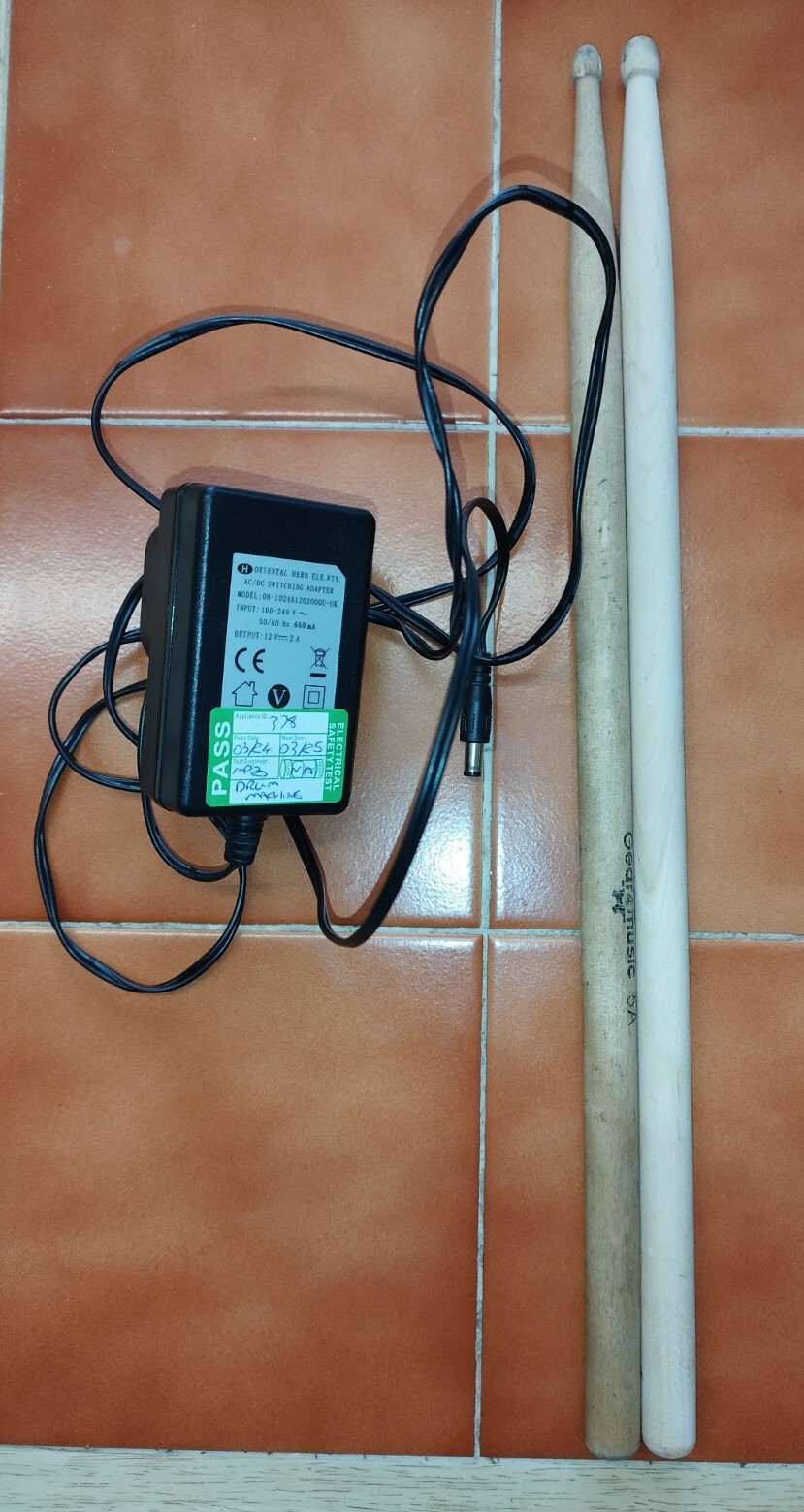 JOHNNY BROOK DD305 ELECTRONIC DRUM KIT digital drums machine 7 PADS eBay