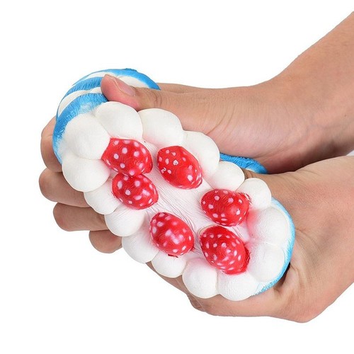 Squishy Jumbo Simulazione Fragola Torta Compleanno Squishies Pu Slow Rising Fun S - Foto 12 di 28