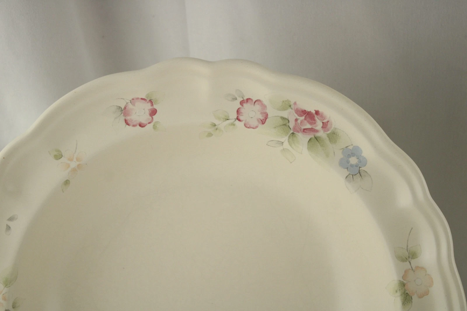 Pfaltzgraff Tea Rose Pasta Bowl - Thumbnail 2