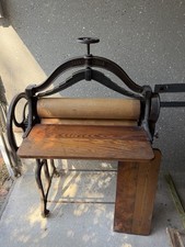 Antike W&auml;schemangel Teck, C. Koch, Berleburg &ndash; Gusseisen, um 1900 funktionsf&auml;hig