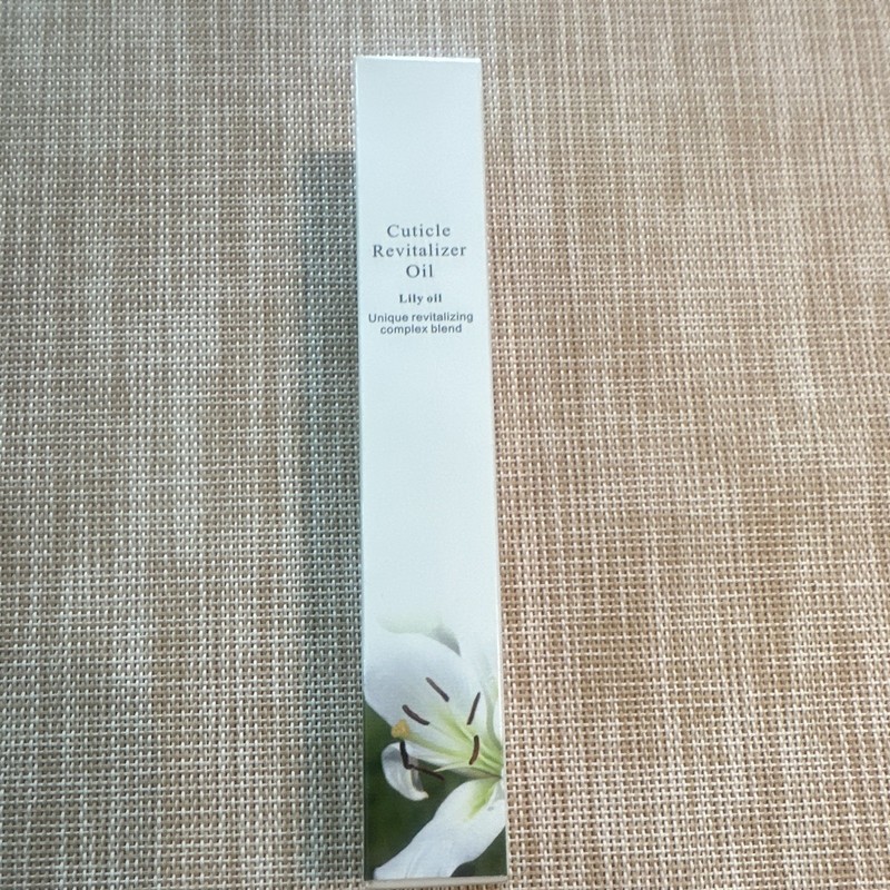 Cuticle Nourishing Oil with Lily Oil, Lily Scent Cuticle Revitalizer