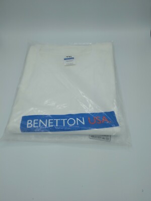 VTG United Colors of Benetton USA Spell Out T Shirt YM