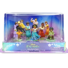 Disney Encanto Deluxe 9 Figure Play Set Cake Topper Magical Madrigal Family
