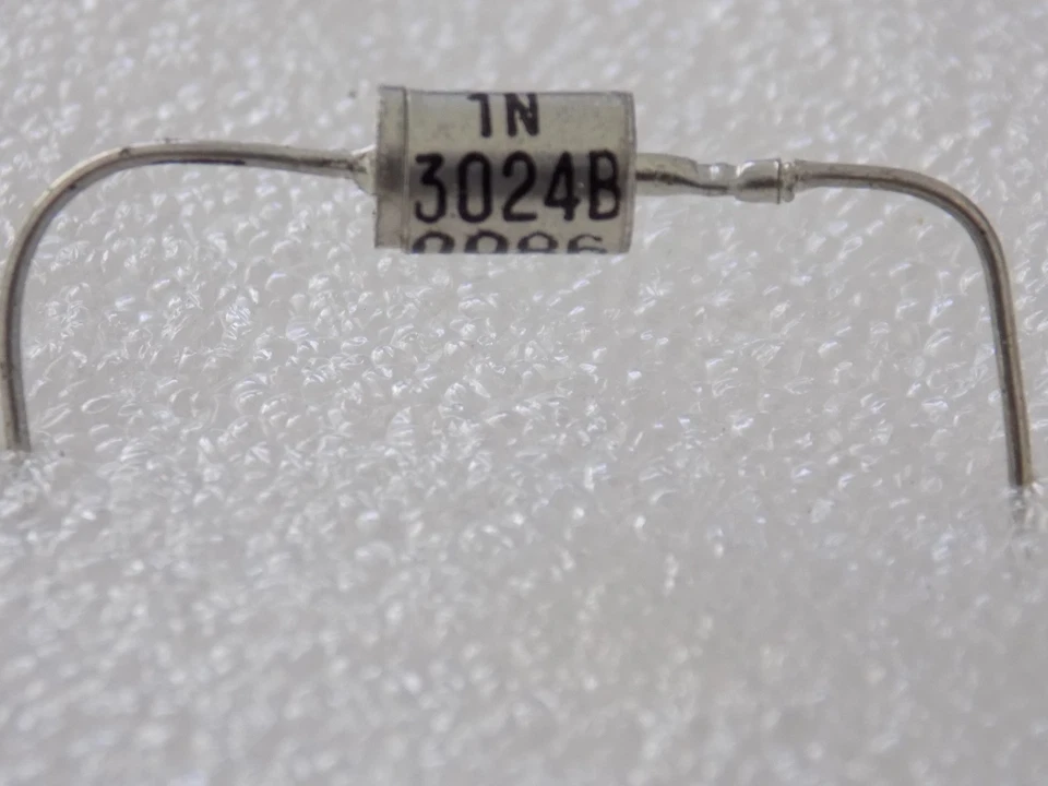 1x Thomson CSF 1N3024B Si Regulador de Voltaje No Direccional Diodo Zener 15V 1W Foto 4 de 4