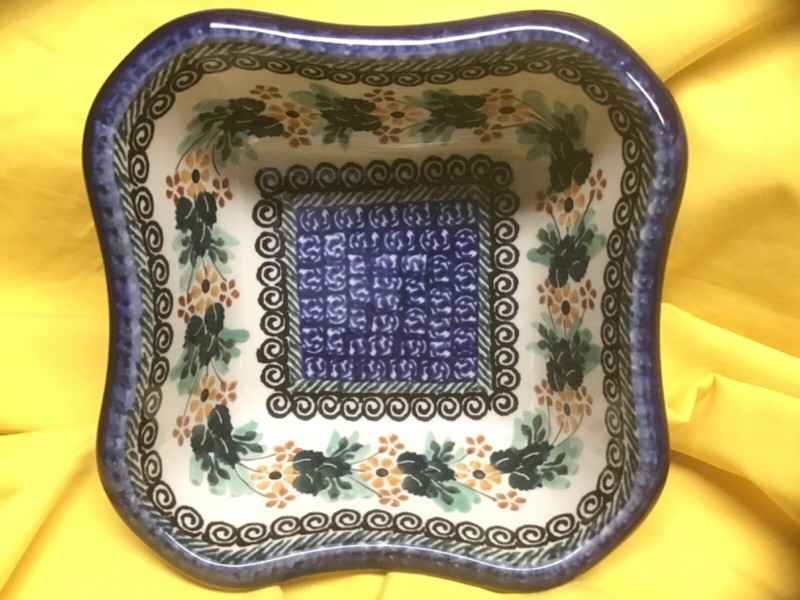 BOLESLAWIEC UNIKAT wavy edge SQUARE BOWL flower motif NEW w TAG! EXCELLENT!!