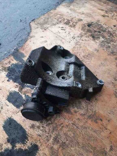 VW PASSAT B5 3B3 Klimakompressorhalterung 06B260885A 2.00 Petrol 96kw 32510761