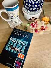Penelope Douglas: Birthday Girl Roman Taschen...