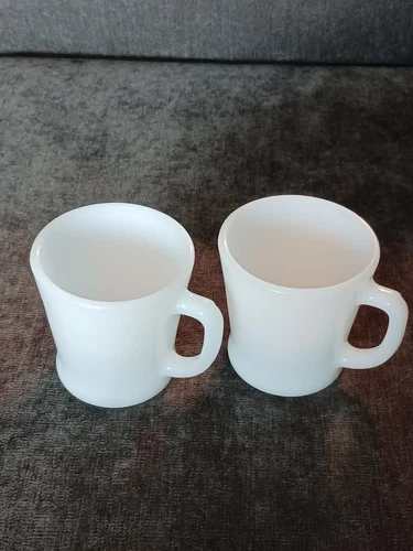 2 Vintage Anchor Hocking Fire King Milk Glass Coffee Cups D Handle USA Made 