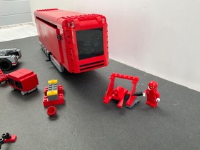 LEGO 2005 Scuderia Ferrari Truck - Set 8654